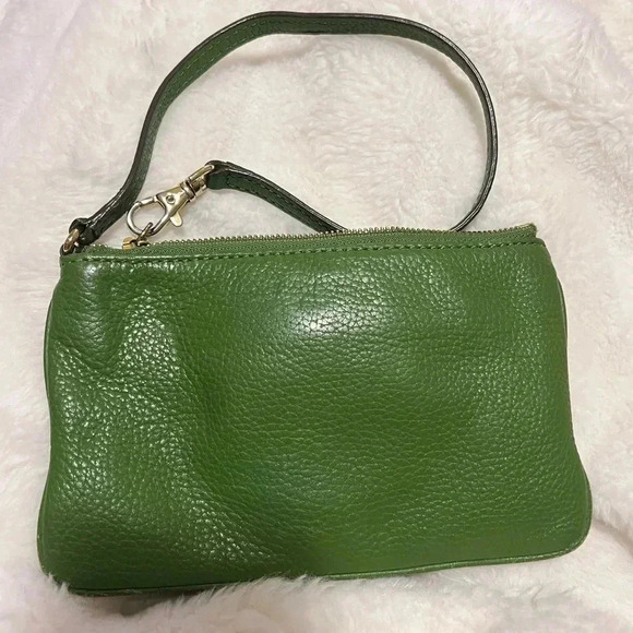 Michael Kors wristlet - Picture 2 of 3